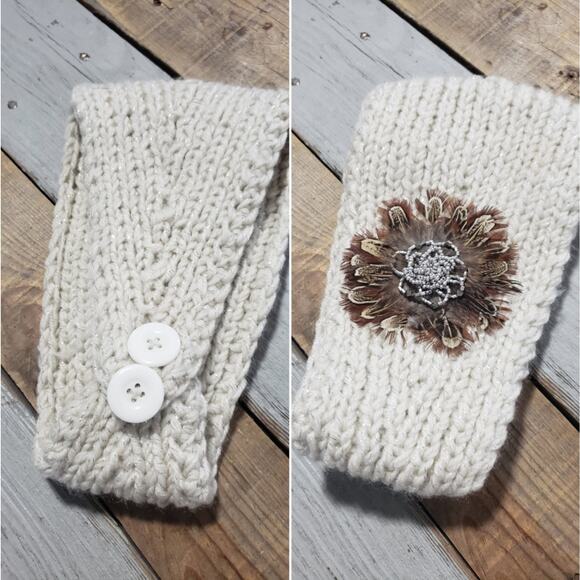 Angled hand  knit flower headband - Picture 1 of 6